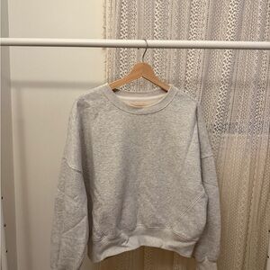 Abercrombie & Fitch Light Gray Women's Crew Neck Sweater